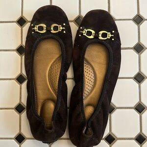 Me Too Brown Suede Flats